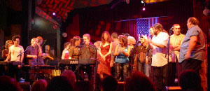 All-star jam for the finale